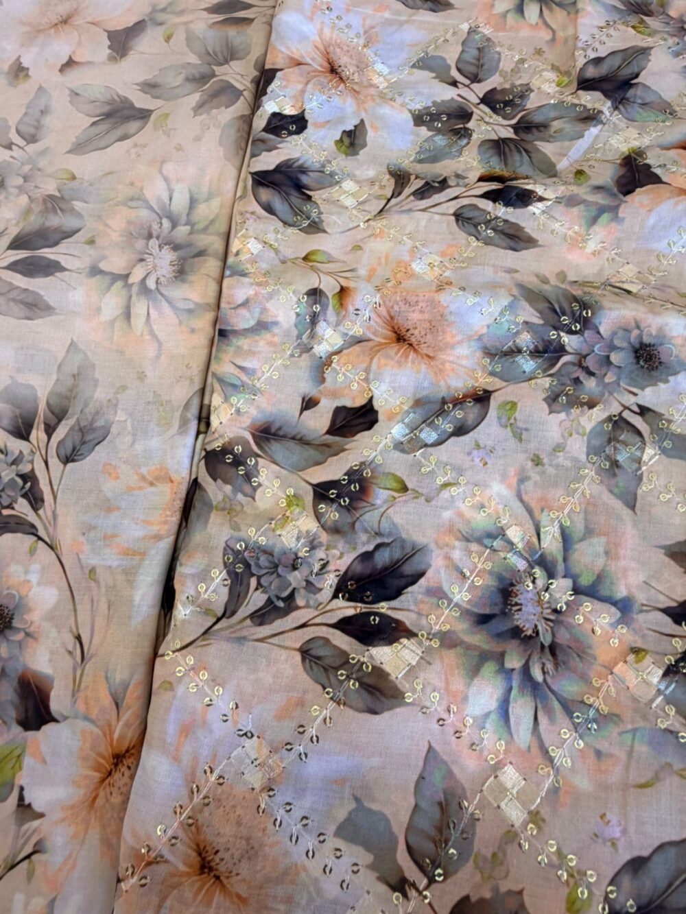 قطن فولك مع شيلة.  ،